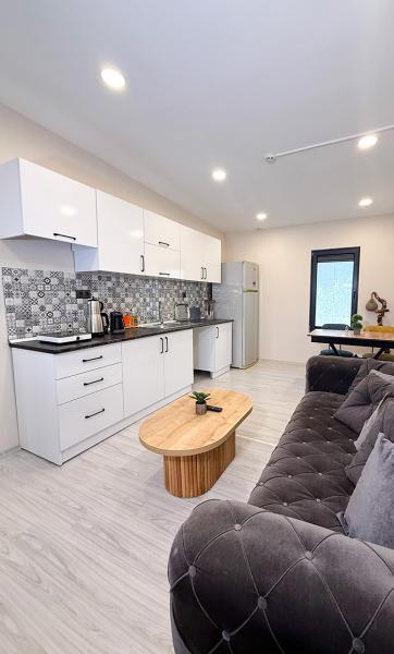 2+1 Home