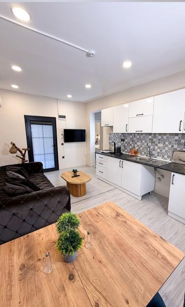 2+1 Home